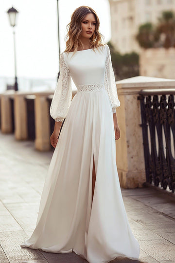 Robe de mariée en dentelle ivoire à manches longues avec fente